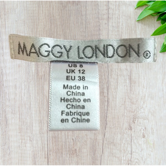 A CLASSIC MAGGY LONDON DRESS - Picture 4 of 4